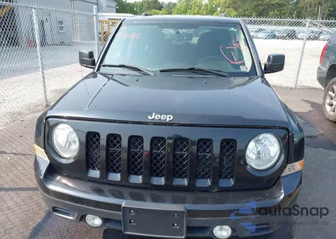 2015 Jeep Patriot Latitude z USA, uszkodzony, nr VIN 1C4NJRFB3FD189910
